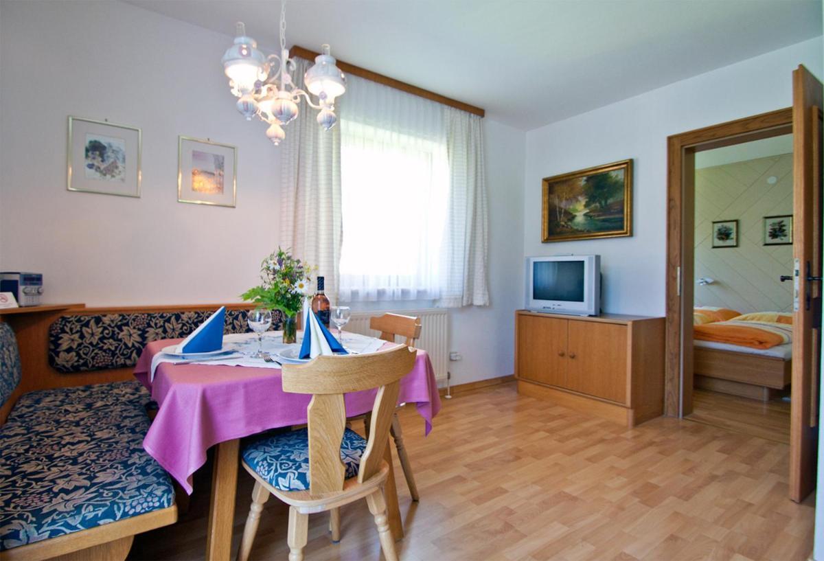 Ferienhaus Rosi Sankt Martin am Tennengebirge Room photo